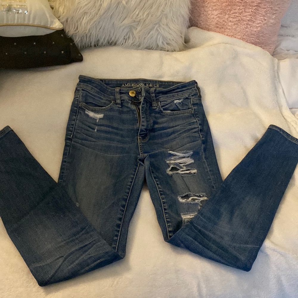 American Eagle super stretch skinny jeans dark blue with rips